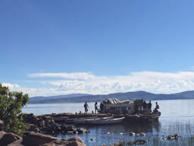Embarcaciones en el Lago Titica